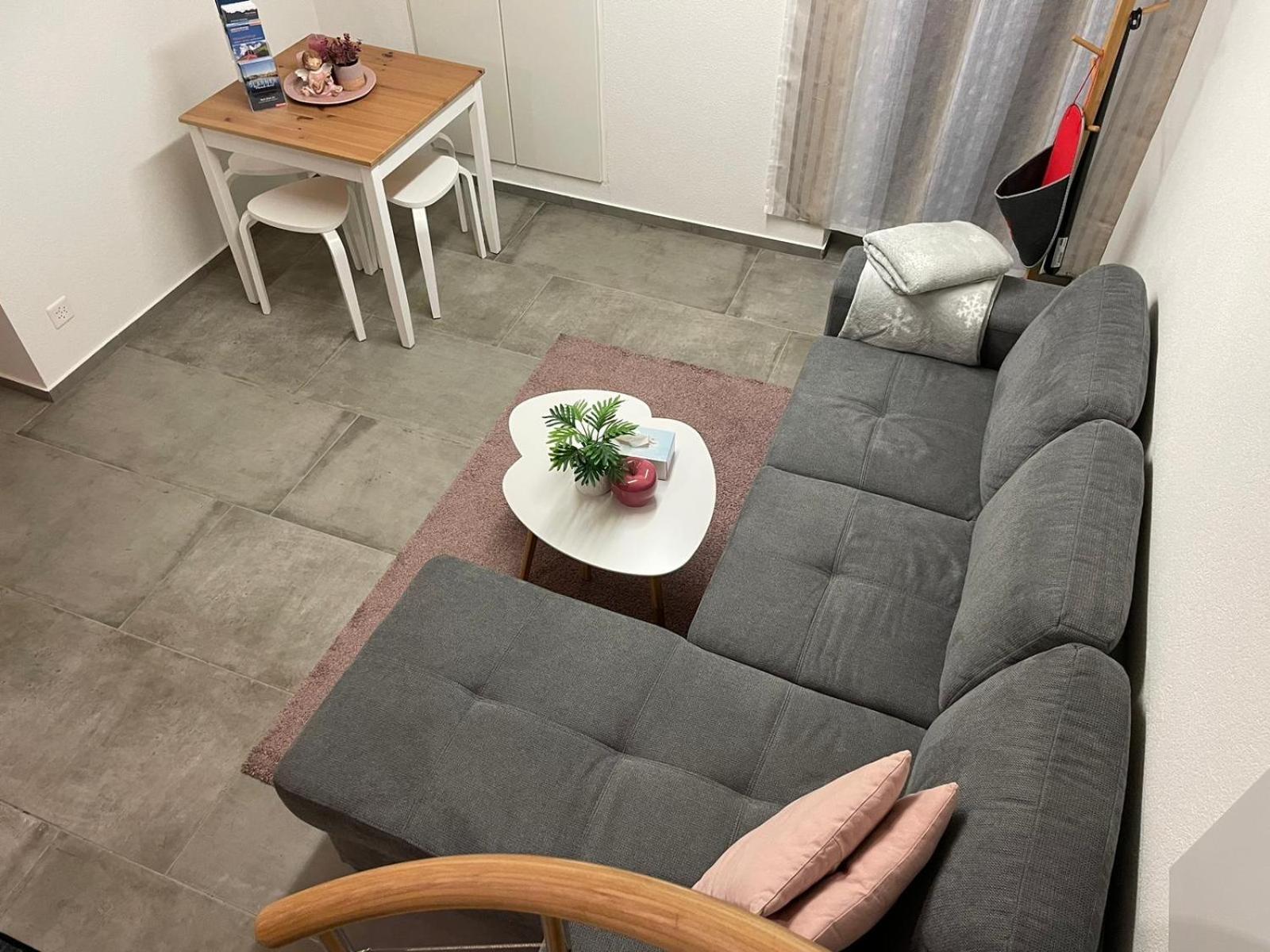 Wohnung Am Postweg Netstal Екстериор снимка
