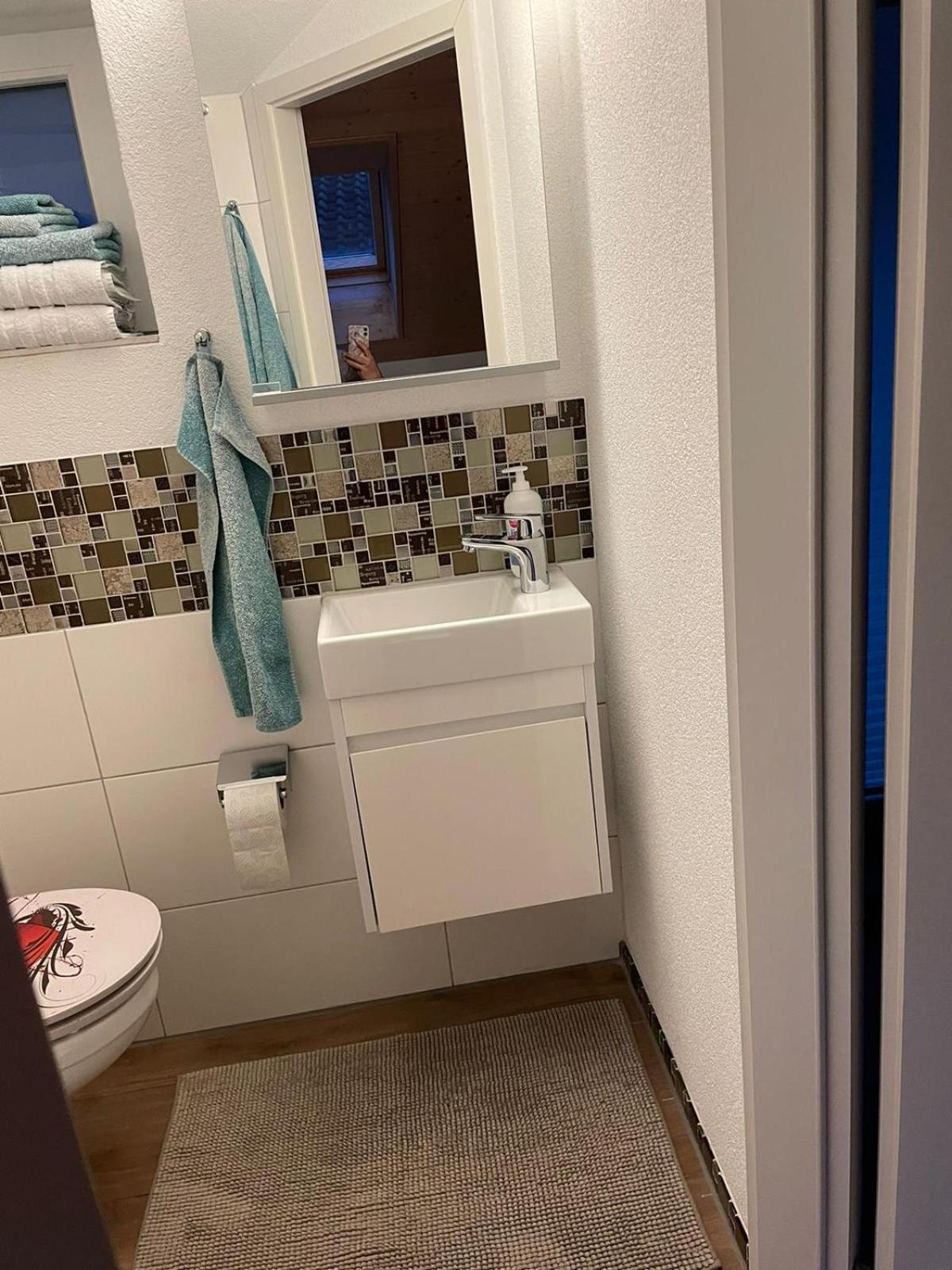Wohnung Am Postweg Netstal Екстериор снимка